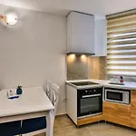 Zara Apartment